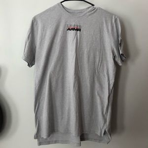 Oversized under Armour t shirt